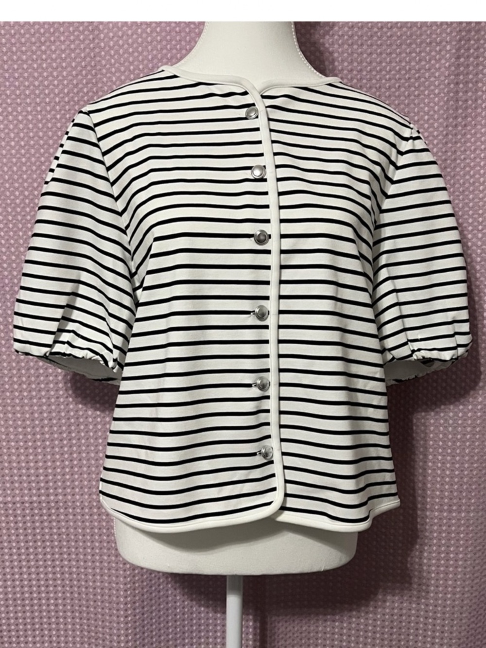 MELLODAY White and Black Striped Puff Sleeve Button-Front Top